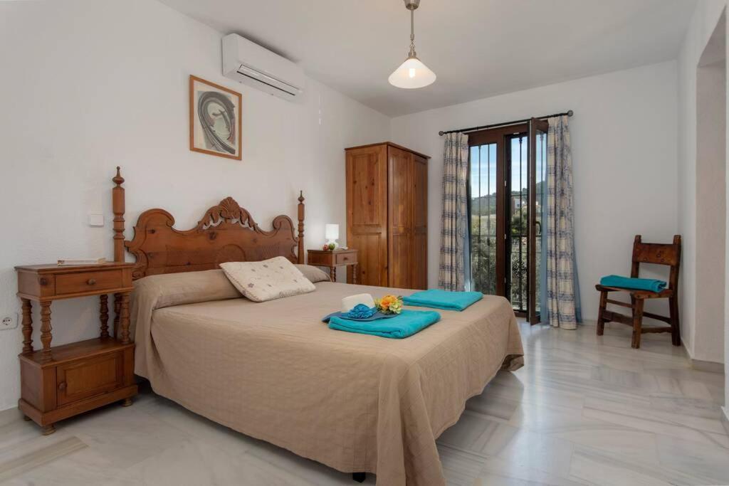 Preciosa Villa Con Gran Piscina Y Fabulosas Vistas Alhaurín de la Torre Eksteriør bilde