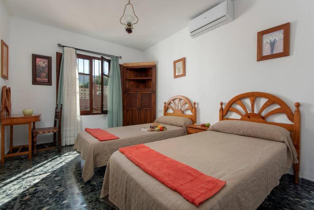 Preciosa Villa Con Gran Piscina Y Fabulosas Vistas Alhaurín de la Torre Eksteriør bilde