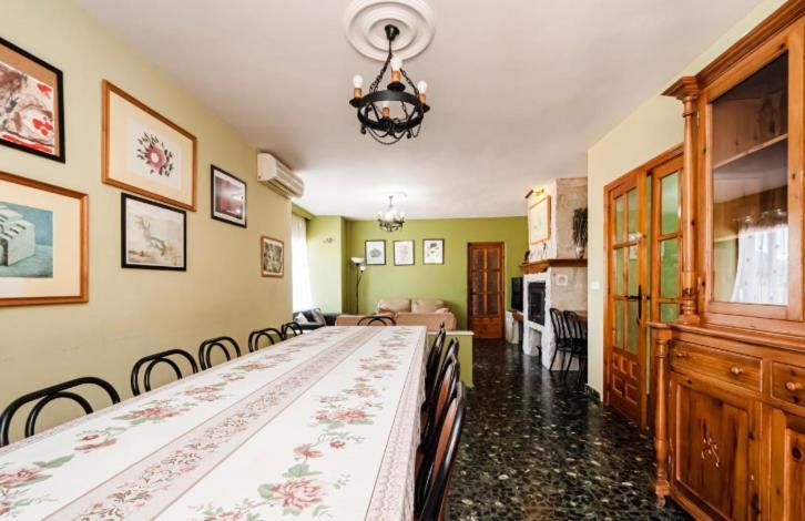 Preciosa Villa Con Gran Piscina Y Fabulosas Vistas Alhaurín de la Torre Eksteriør bilde