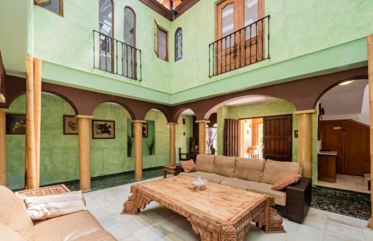 Preciosa Villa Con Gran Piscina Y Fabulosas Vistas Alhaurín de la Torre Eksteriør bilde